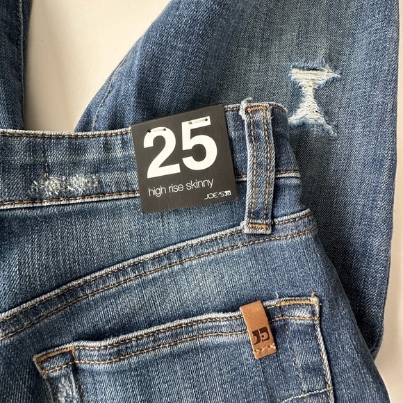 Joe’s Jeans high rise skinny size 25 medium dark blue distressed jeans - Picture 6 of 9